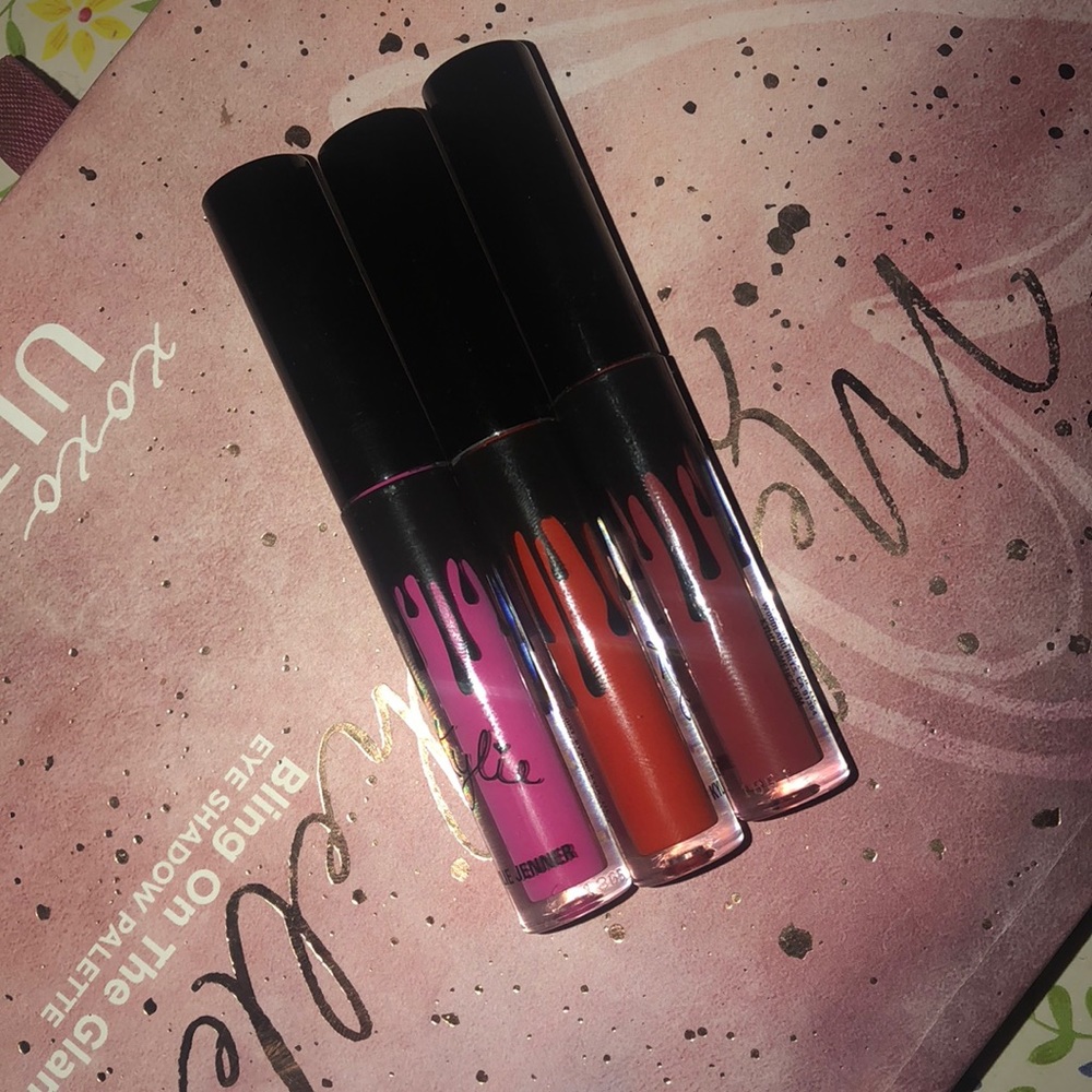 KYLIE MINI LIPPIES - 21 BDAY COLLECTION